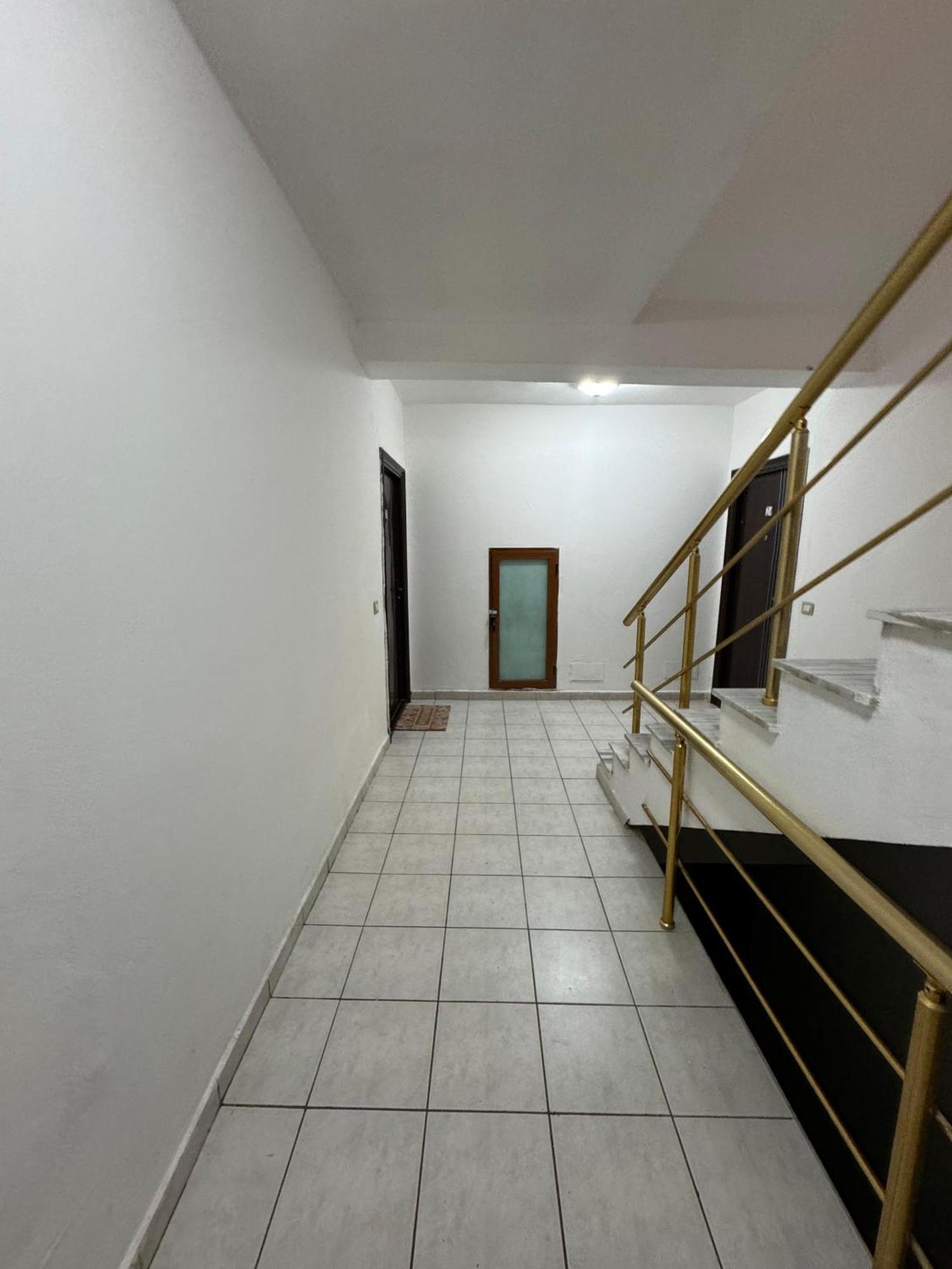 Orange Apartment Golem  Kültér fotó